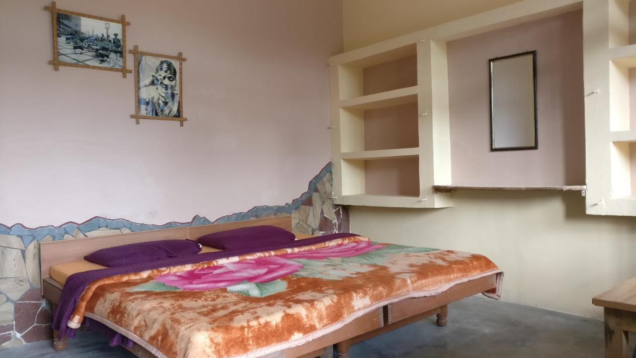 White Rabbit Guest House ดารัมซาลา ภายนอก รูปภาพ